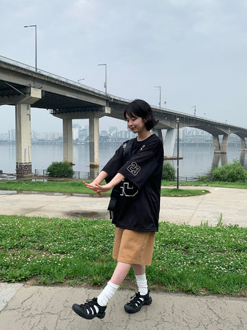 Helpice Slit Cotton Bermuda Pants